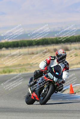 media/May-29-2022-Lets Ride (Sun) [[e8986be515]]/B Group/1020am (Outside Grapevine)/